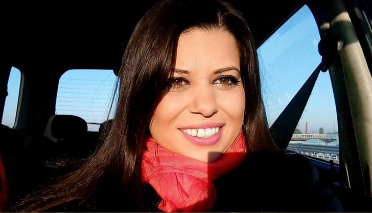 Като разследващ журналист тя направи най-сериозните разкрития за мошениците, които обират хората по телефона Като разследващ журналист тя направи най-сериозните разкрития за мошениците, които обират хората по телефона