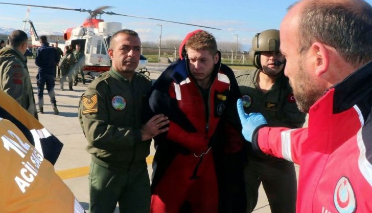 Седем души са спасени Седем души са спасени