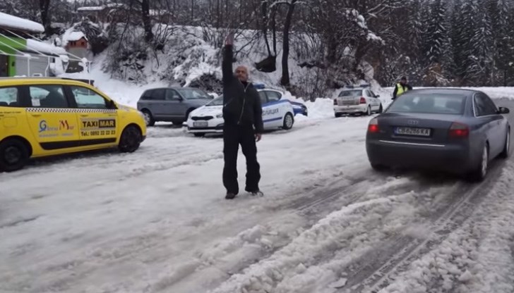 Второ денонощие без ток остават и жителите на общините Доспат и Борино Второ денонощие без ток остават и жителите на общините Доспат и Борино