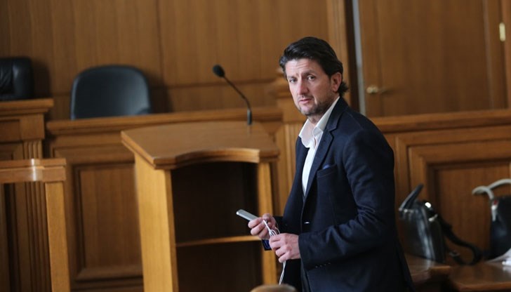 Мирослав Боршош е обвинен за присвояване на близо 4 млн. лева, нецелево разпореждане с над 3,4 млн. лева, 15 неизгодни сделки и безстопанственост