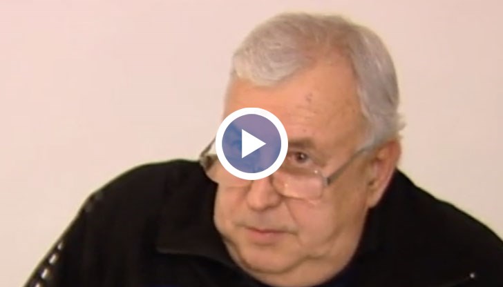 Екскурзоводката твърди, че е изгубила парите им