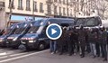 НА ЖИВО: "Жълтите жилетки" излязоха по улиците на Париж