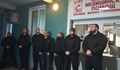 Охранители пазят спешните медици в Горна Оряховица