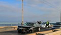 Кола "охлузи" мантинела на Аспаруховия мост във Варна