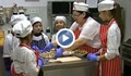 Интегрират деца в риск с кулинаротерапия в Русе