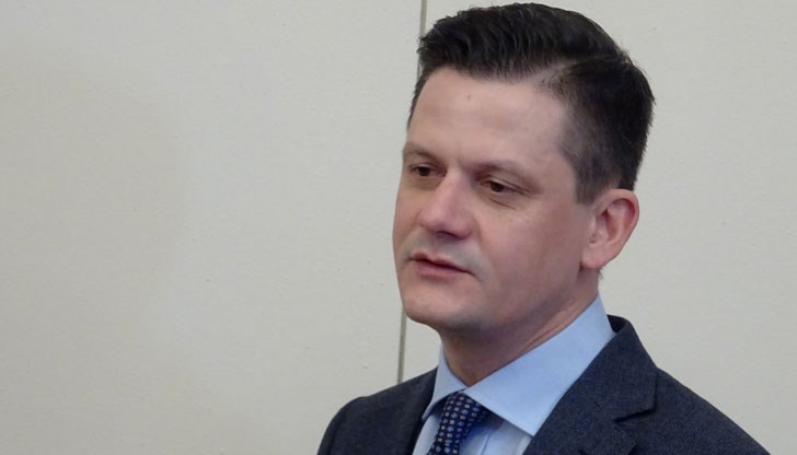 Когато потребителите са атакувани по телефона с предложения за интернет, телефонни или телевизионни услуги, те не могат да бъдат обвързани с договор и да се превърнат в длъжници на месечна такса преди физически да подпишат документа