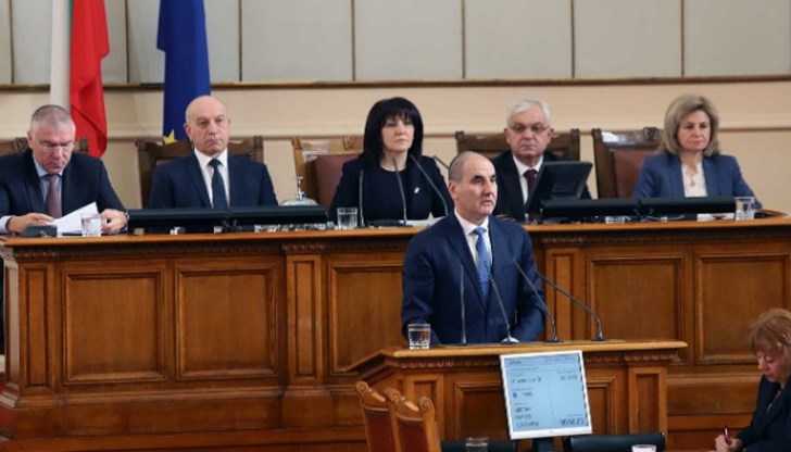 ГЕРБ ще внесат промени, с които ще поискат за европейските и парламентарни избори да остане старият праг на преференцията, но за местните избори прагът да се увеличи ГЕРБ ще внесат промени, с които ще поискат за европейските и парламентарни избори да остане старият праг на преференцията, но за местните избори прагът да се увеличи