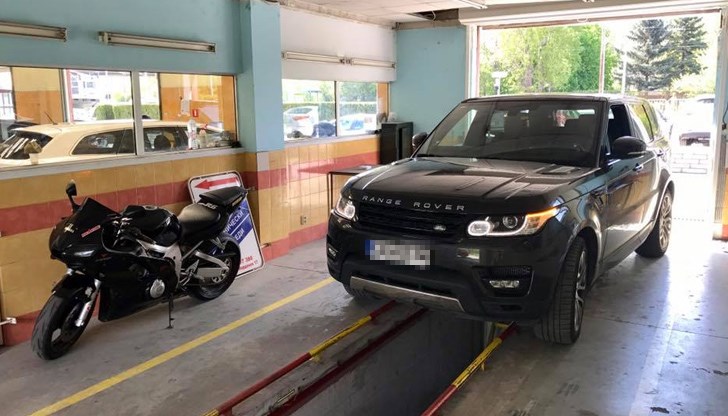 Било е установено несъответствие между обявените цени, преминалите на преглед автомобили и декларираните пред НАП общи приходи