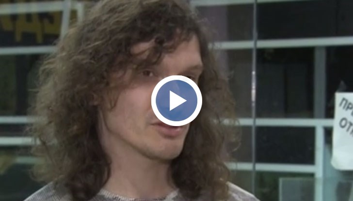 Тази змия не може да нанесе по-големи щети от една котка