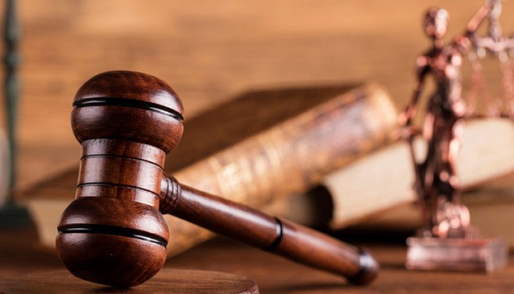 Затвор от 1 до 6 години грозят Илия Илиев и съучастника му Иван Тодоров Затвор от 1 до 6 години грозят Илия Илиев и съучастника му Иван Тодоров