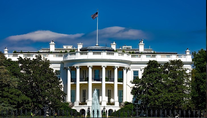 Подготвят се нови санкции за увеличаване на натиска върху президента Никола Мадуро Подготвят се нови санкции за увеличаване на натиска върху президента Никола Мадуро