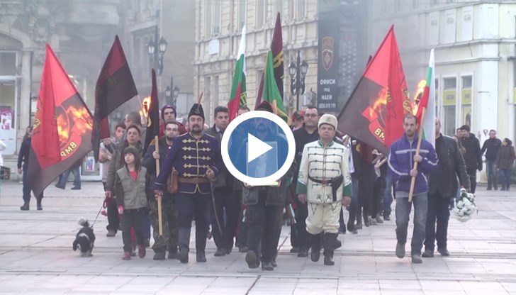 С факелно шествие Русе отбеляза 146 години от обесването на Васил Левски