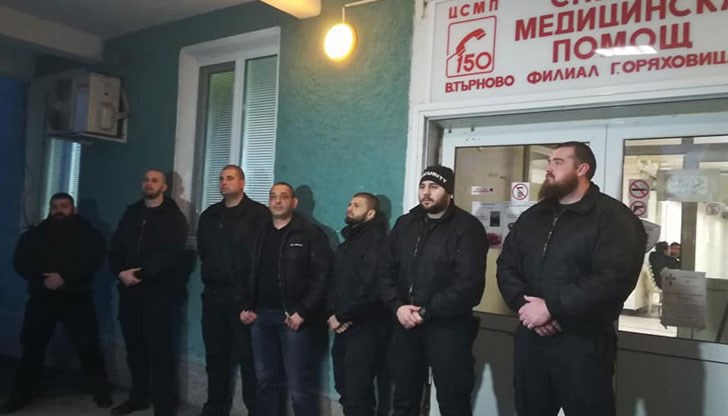 Здравите момчета ще охраняват от 18 до 6 часа, а през останалото време лекарите ще използват паник бутони