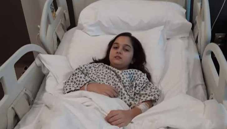 Предстоят й още 3 вливания на стволови клетки, като първото е насрочено за 29 март - рожденият ден на детето