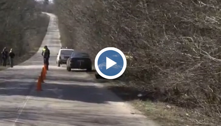 Жена спряла, за да попита дали е станал пътен инцидент и дали може да помогне