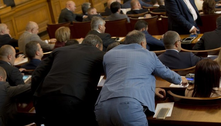 Който иска преференция да се яви, като независим кандидат, препоръча Йордан Цонев