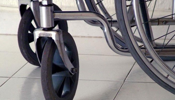 Лекар твърди,че експертизите му са точни и хората са получили внезапно подобрение Лекар твърди,че експертизите му са точни и хората са получили внезапно подобрение