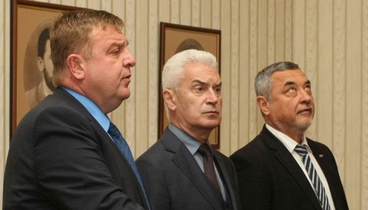 Каракачанов обясни, че причината „Атака“ да напусне разговорите е станало предложение на НФСБ за смяна на ръководството на парламентарната група на патриотите