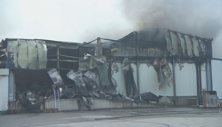 Инцидентът оставя над 300 души без работа Инцидентът оставя над 300 души без работа