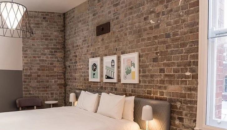 Декорът, хранителното меню и всички събития, които се провеждат в хотела, са вдъхновени от звездите на небето Декорът, хранителното меню и всички събития, които се провеждат в хотела, са вдъхновени от звездите на небето