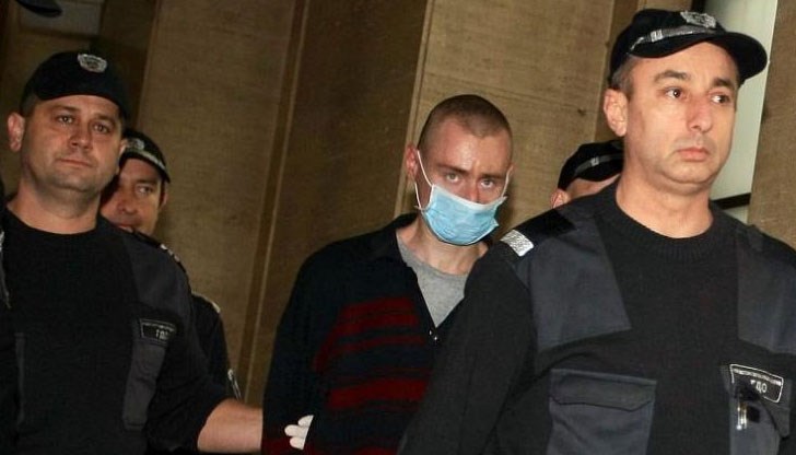 Адвокатът на обвинения за четворно убийство поиска подсъдимият да бъде настанен в МВР болница Адвокатът на обвинения за четворно убийство поиска подсъдимият да бъде настанен в МВР болница