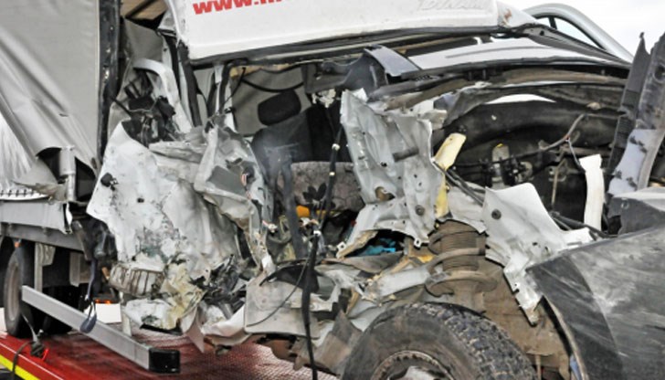 Сблъскали са се товарен автомобил МАН и товарен автомобил "Рено"