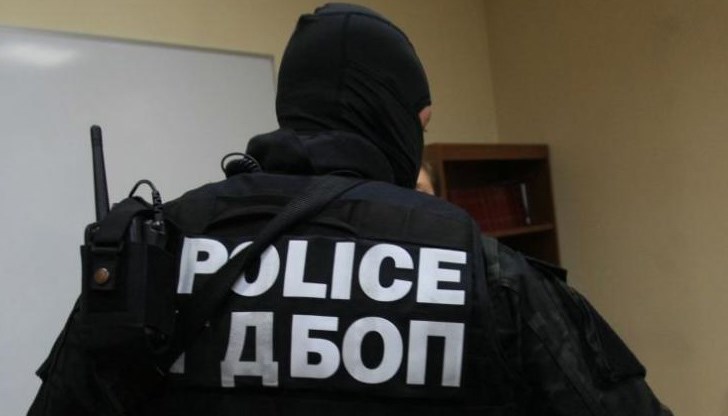 Арестът е свързан с разследването на група за рекет