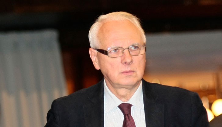 Речникът ще е особено полезен на Зоран Заев и Бойко Борисов Речникът ще е особено полезен на Зоран Заев и Бойко Борисов