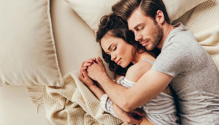 Да е тихо в спалнята не е знак за проблеми в сексуалния живот, а мечта за много двойки, в които единият хърка