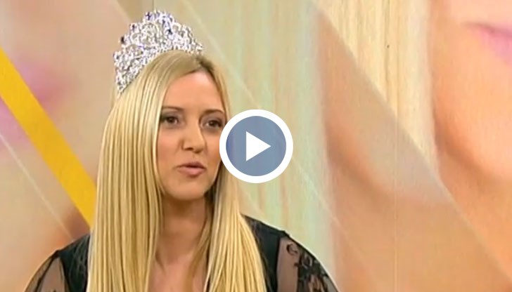 50-годишната пловдивчанка Стефи Стаменова е победителката от конкурса "Мисис Баба 2019"