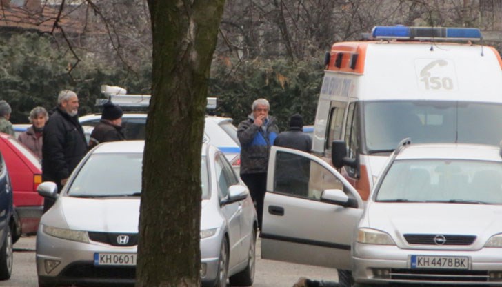 49-годишният благоевградчанин бе намерен, опрян на предна седалка на лек автомобил