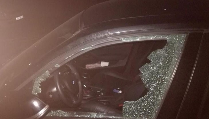 За щастие "златното момиче" не е било в автомобила, когато е извършено посегателството