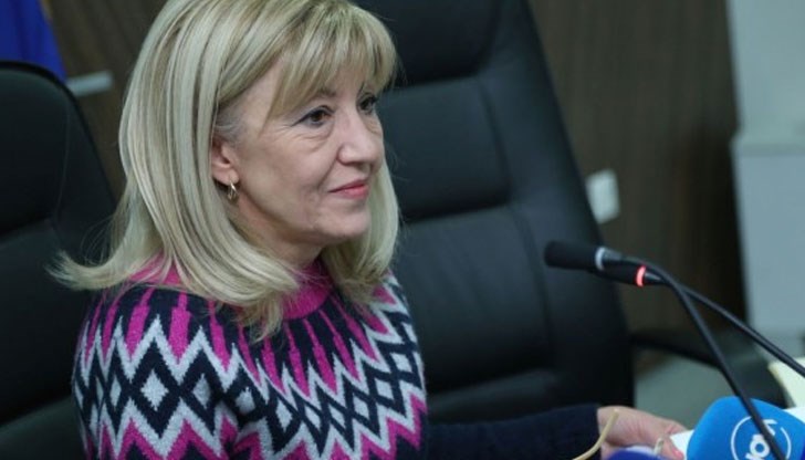 По думите на министъра се търси решение на проблема с ремонтите на общинските пътища По думите на министъра се търси решение на проблема с ремонтите на общинските пътища