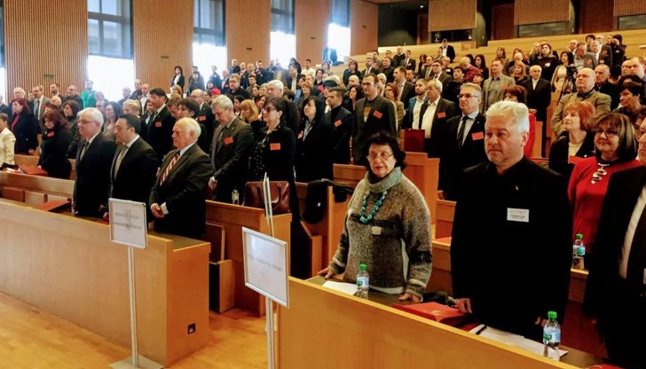 Надяват се този вариант на гласуване да бъде внедрен до 2020 година Надяват се този вариант на гласуване да бъде внедрен до 2020 година