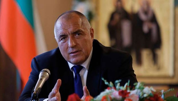 Премиерът си спомни как като млад е гонил контрабандисти на кораб Премиерът си спомни как като млад е гонил контрабандисти на кораб