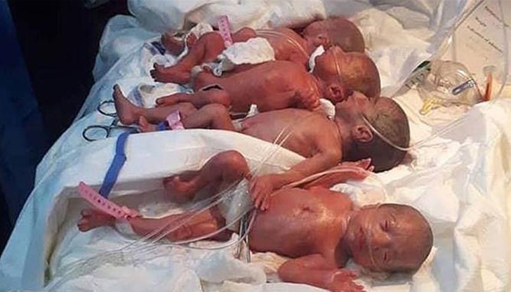 Майката е родила по естествен път и е в добро здраве