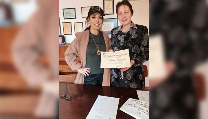 Благодаря още веднъж на всички, с които дарихме щастие на талантливите деца от НУМТИ “Добрин Петков”, гр. Пловдив, сподели певицата