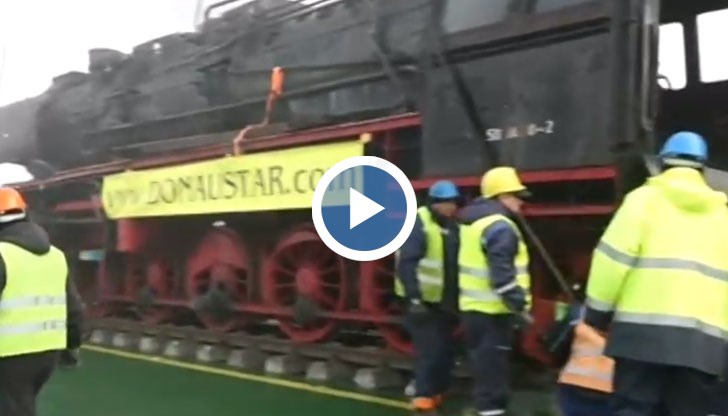 Машината тежи близо 100 тона