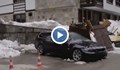 Сняг премаза автомобили в Пампорово