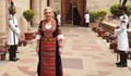 Посланикът на България в Индия се представи с народна носия