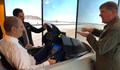 Цветан Цветанов пробва как се лети на F-16
