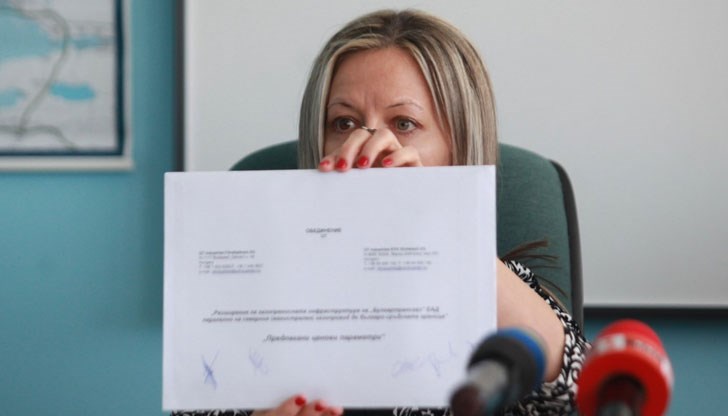 И двамата участници предлагат възможност за разсрочено разплащане И двамата участници предлагат възможност за разсрочено разплащане