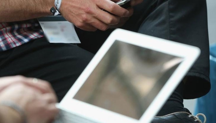 Блокиране на сватбеното ни видео или любителско изпълнение на китара в социалните мрежи – това може да се превърне във всекидневие Блокиране на сватбеното ни видео или любителско изпълнение на китара в социалните мрежи – това може да се превърне във всекидневие