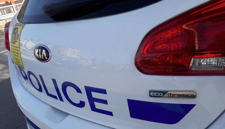 71-годишният нарушител е карал нерегистриран мотопед 71-годишният нарушител е карал нерегистриран мотопед