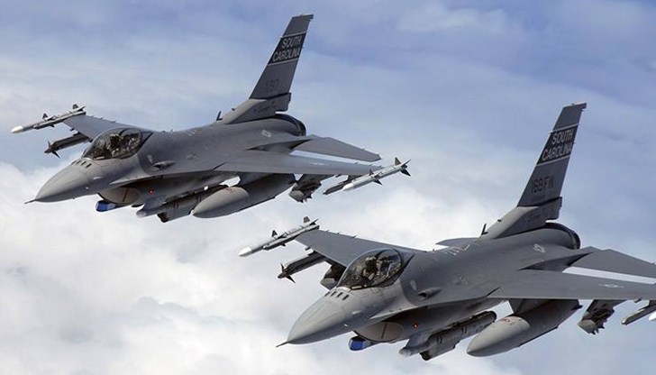 Румънският министър на отбраната: Нуждата от въоръжаване е огромна, тъй като трябва да сменим почти всичко, което имаме Румънският министър на отбраната: Нуждата от въоръжаване е огромна, тъй като трябва да сменим почти всичко, което имаме