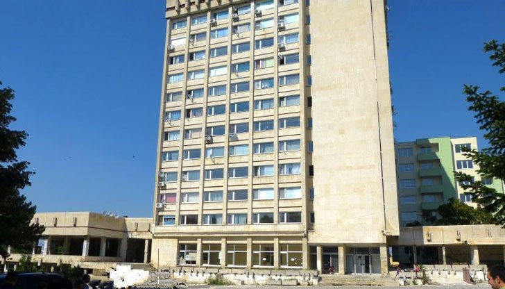 Решението е взето като резултат от това, че в общежитието има голям брой семейства, които повече от седмица живеят без ток Решението е взето като резултат от това, че в общежитието има голям брой семейства, които повече от седмица живеят без ток