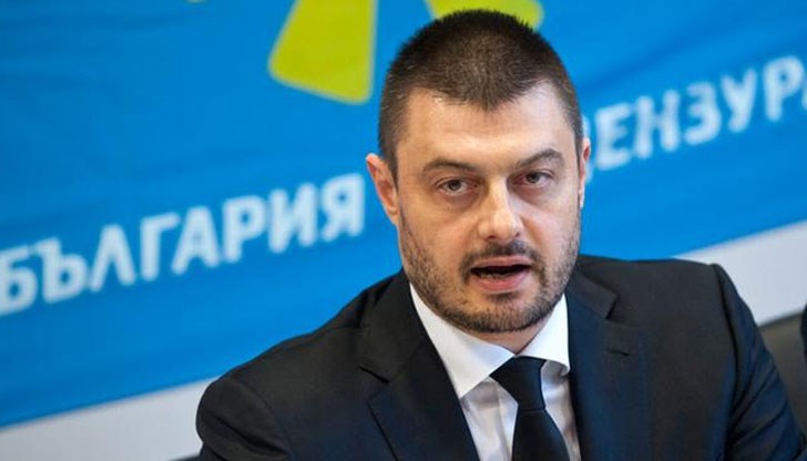 "Презареди България" влиза в битката за евровота с млади лица, преговорите с "Атака" продължават