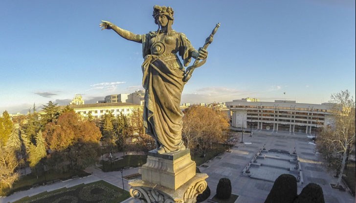 Фондацията иска над 230 000 лева Фондацията иска над 230 000 лева