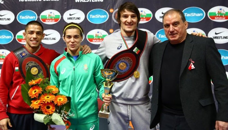 Георги Вангелов и Даниел Александров бяха обявени за най-добрите български борци на турнира „Дан Колов - Никола Петров”