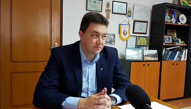 Миряните от околията са категорични, че няма да приемат заместника на Ангел Кочев